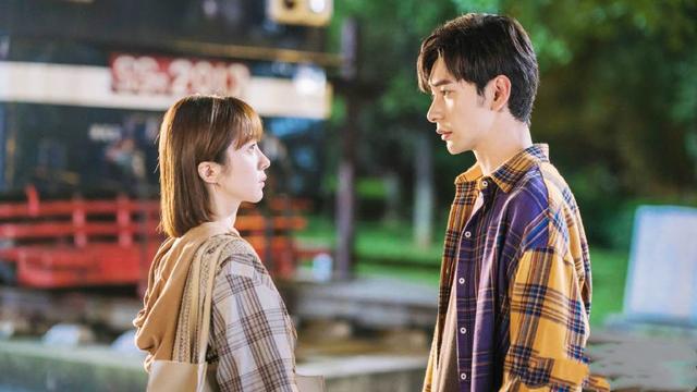 陈星旭胡冰卿恋情是否属实 胡冰卿陈星旭姐弟恋疑似分手(10)