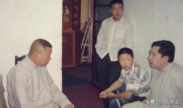 德云社烧饼曾经差点退出德云社（德云五队队长朱云峰）(1)