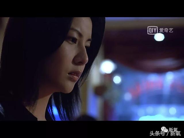 李嘉欣年轻时候造型高清（被古惑仔宠爱一生的她）(36)