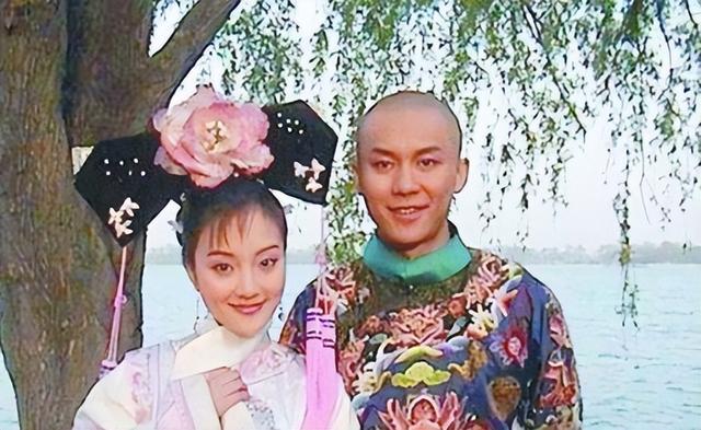 李小璐的真实身价（做顿饭3个保姆伺候）(15)