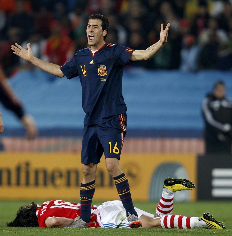 塞尔吉·布斯克茨个人资料写真作品