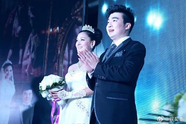 何雯娜老公梁超前妻照片曝光(何雯娜为什么接受梁超求婚) 何雯娜老公梁超前妻照片曝光(何雯娜为什么接受梁超求婚)