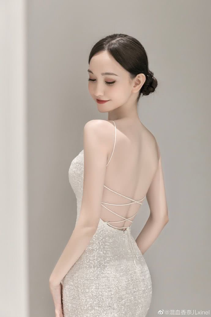 香奈儿个人资料写真作品