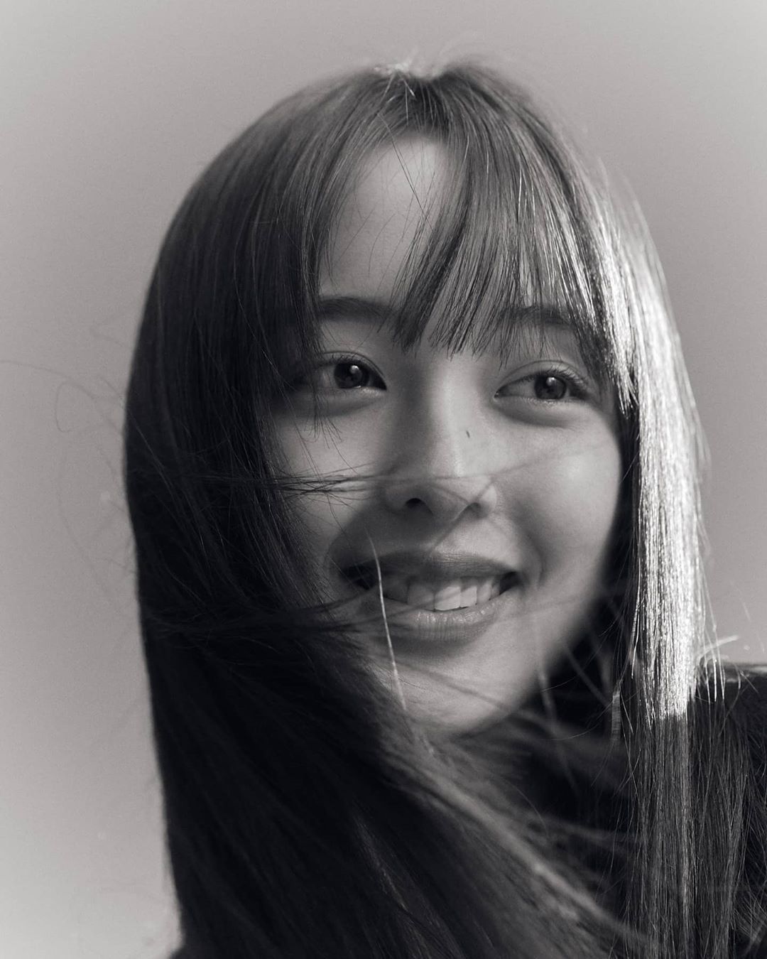 金宝拉个人资料写真作品