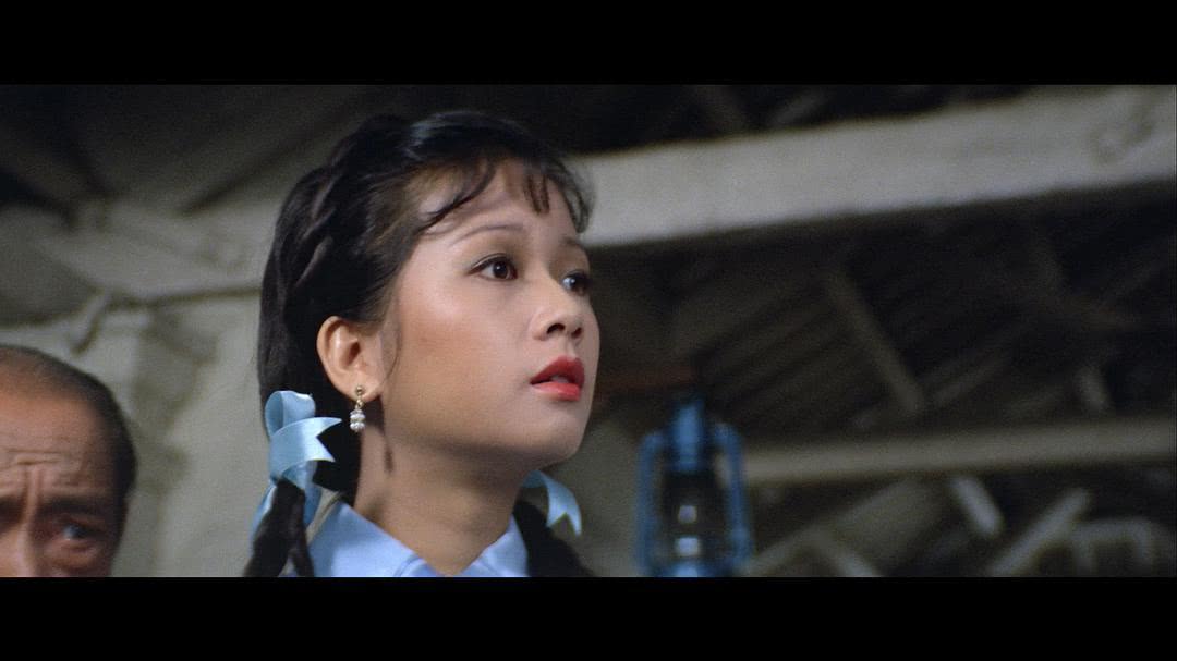 黄曼凝个人资料写真作品