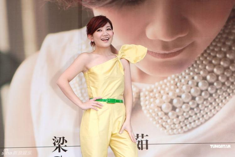 梁静茹身高多少,梁静茹身高实际身(梁静茹有多高?) 梁静茹身高多少,梁静茹身高实际身(梁静茹有多高?)