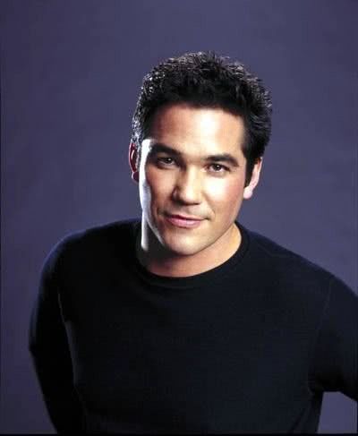 迪恩·凯恩个人资料写真作品