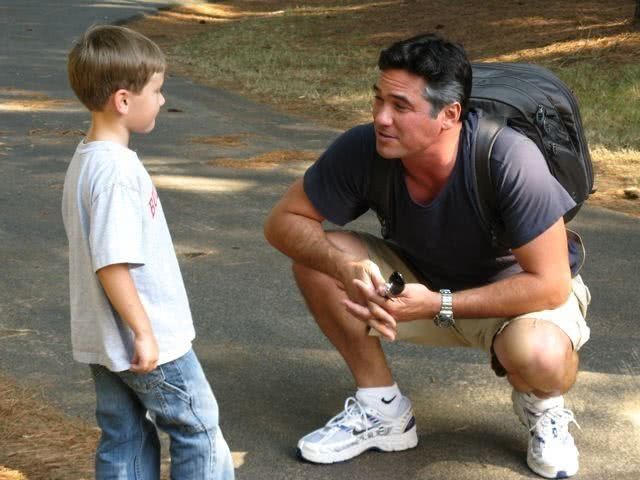 迪恩·凯恩个人资料写真作品