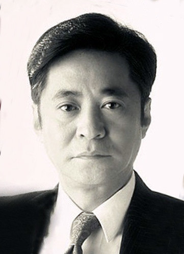 王伟个人资料写真作品