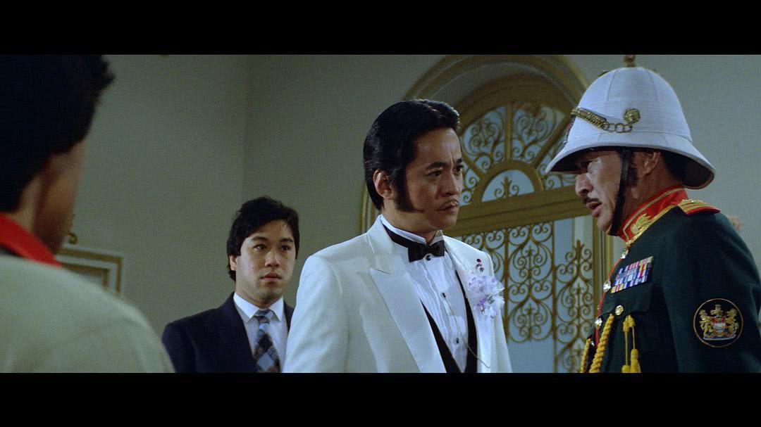 王伟个人资料写真作品