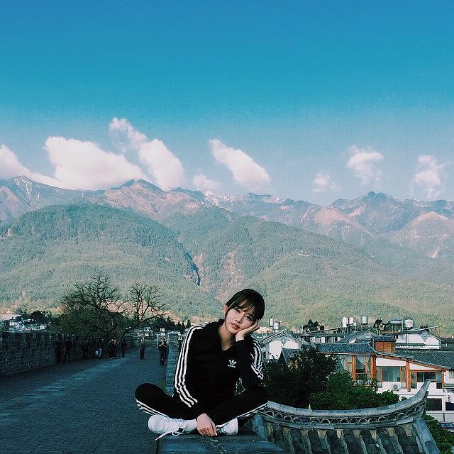 韩宝凛个人资料写真作品