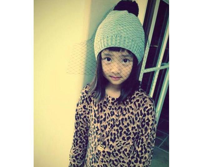 黄忆慈个人资料写真作品