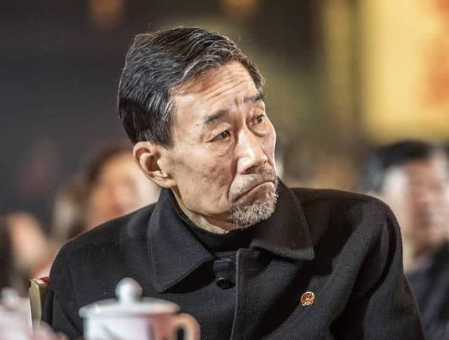 李雪健个人资料写真作品