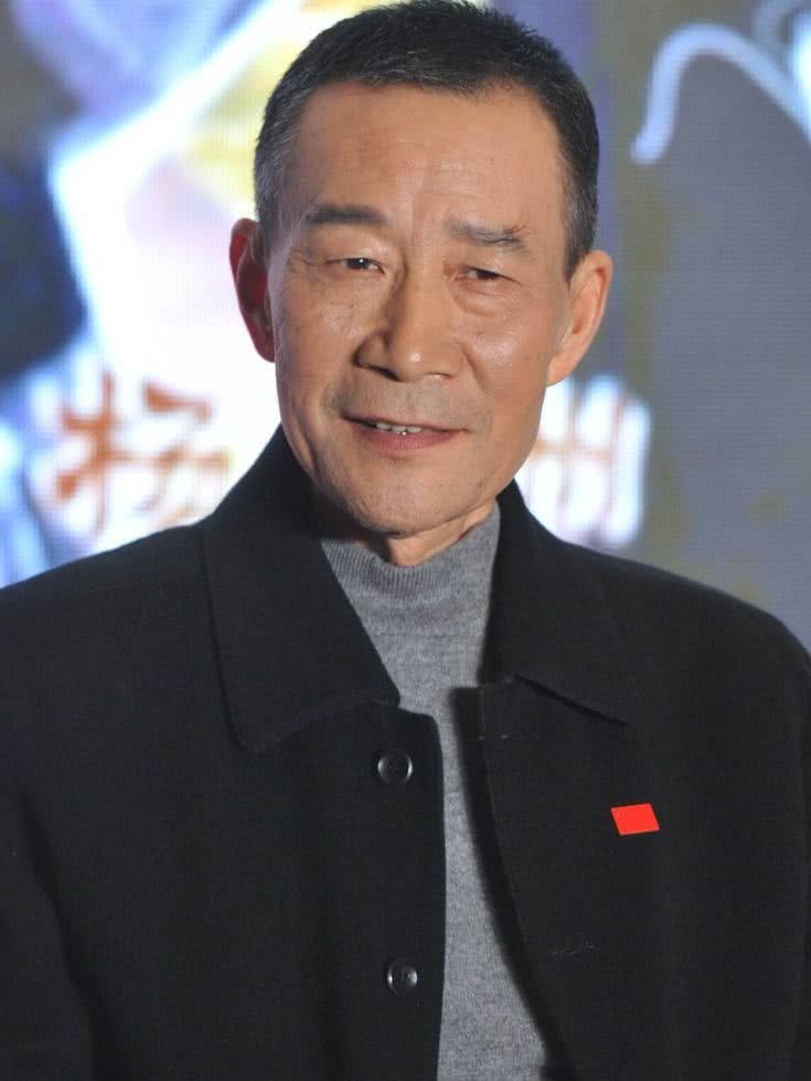 李雪健个人资料写真作品