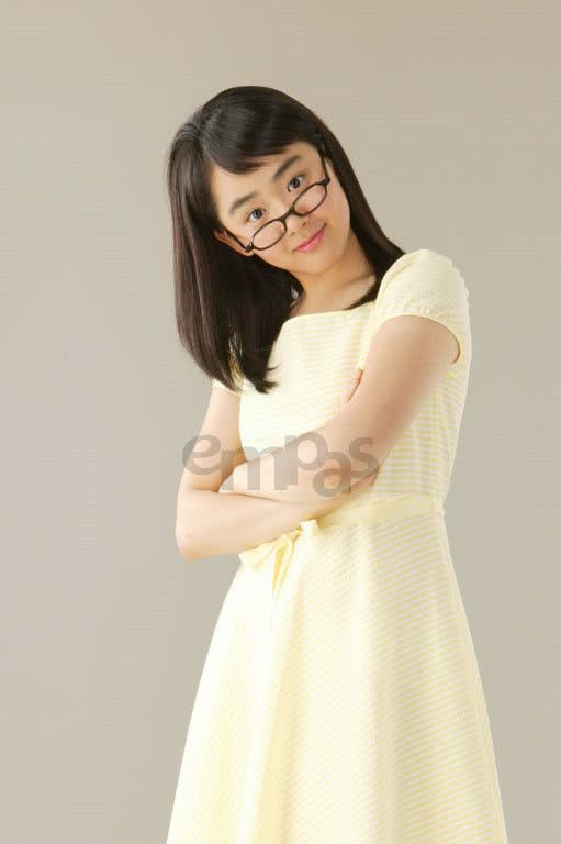 文瑾莹个人资料写真作品