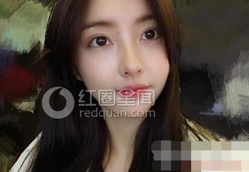 王思聪为什么宠豆得儿 豆得儿给王思聪口过吗