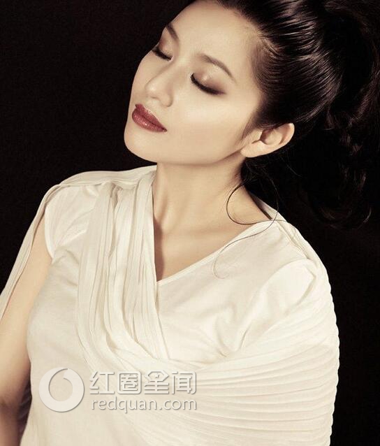 苏倩薇好看吗 苏倩薇艺术照曝光