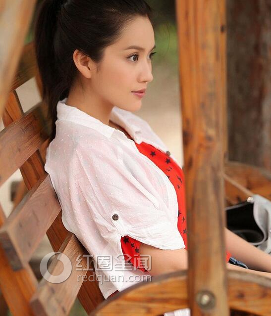 苏倩薇好看吗 苏倩薇艺术照曝光
