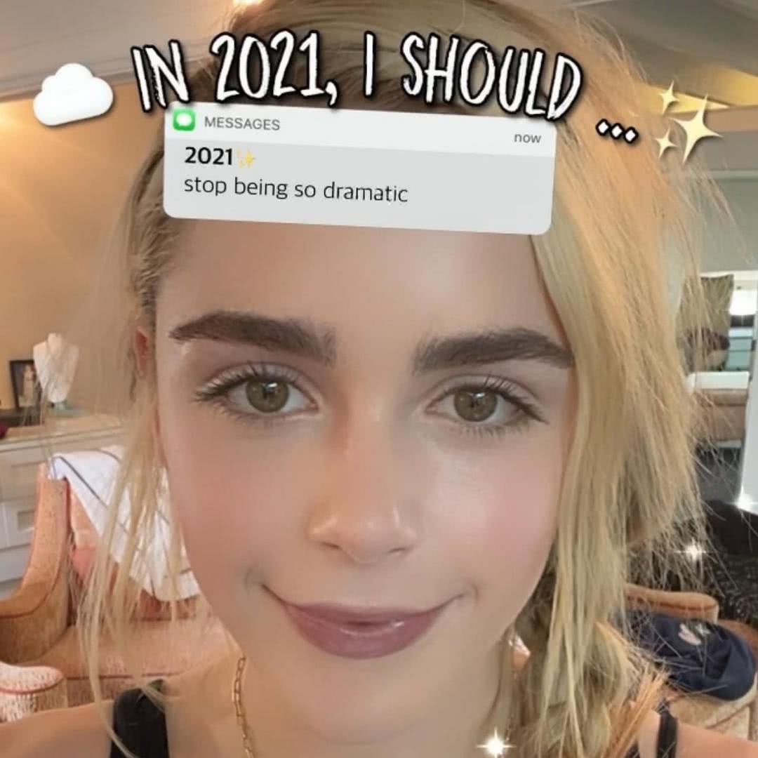 琪兰·席普卡个人资料写真作品