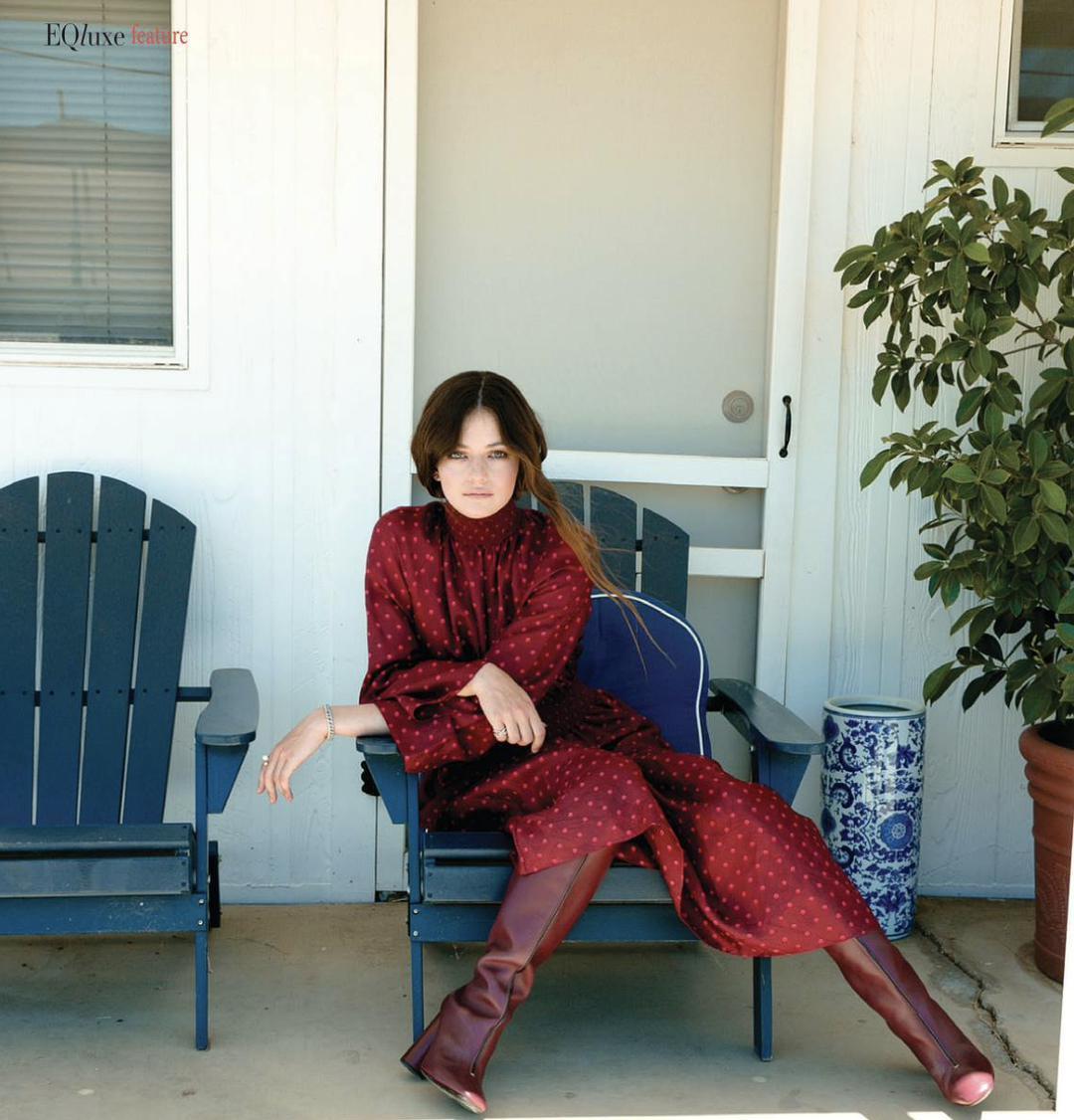 麦肯基·弗依个人资料写真作品