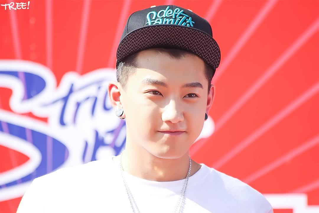 范世錡个人资料写真作品