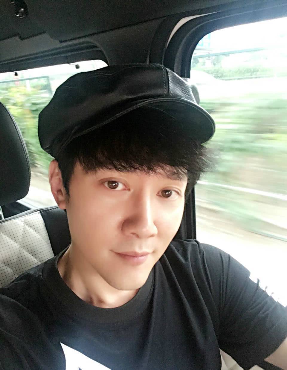 冯绍峰个人资料写真作品