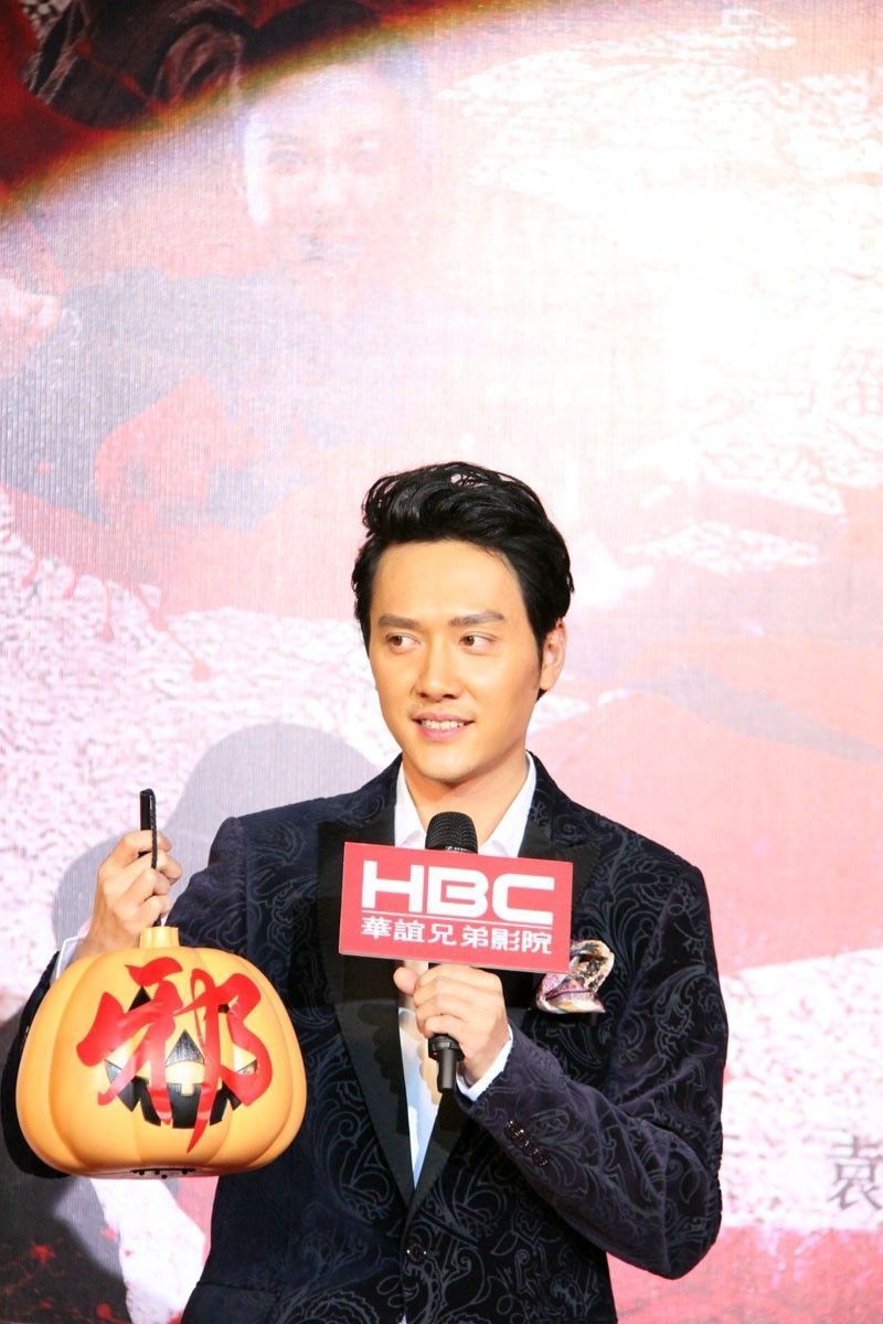 冯绍峰个人资料写真作品