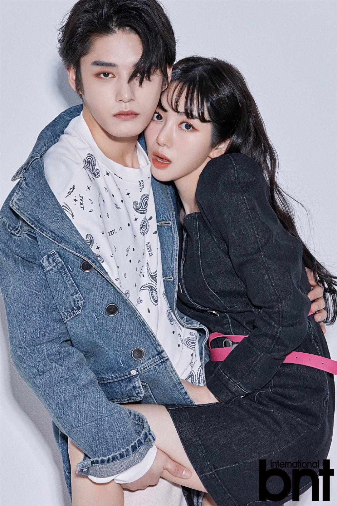 权珉阿个人资料写真作品