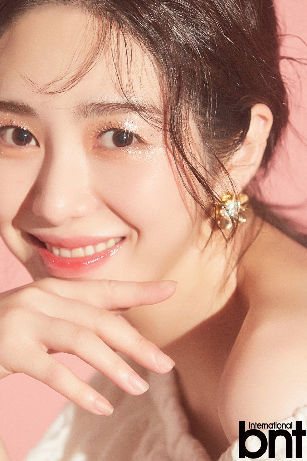 权珉阿个人资料写真作品