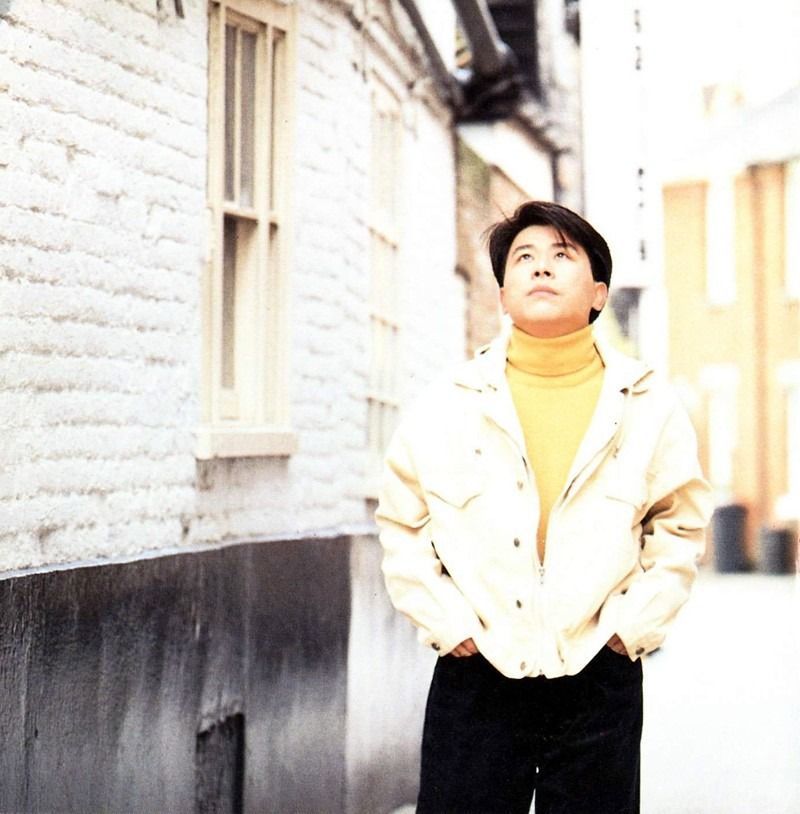 伍思凯个人资料写真作品