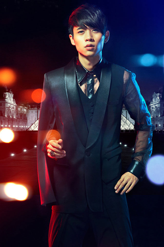 魏晨的背景强大真的吗 被爆恋情后粉丝不少反增