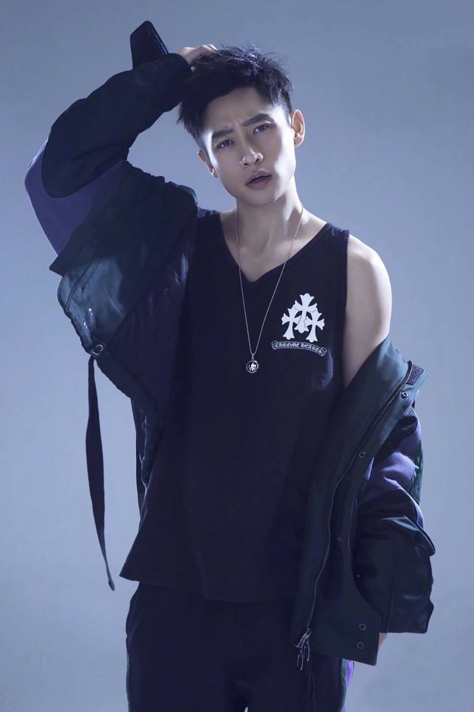 魏晨的背景强大真的吗 被爆恋情后粉丝不少反增