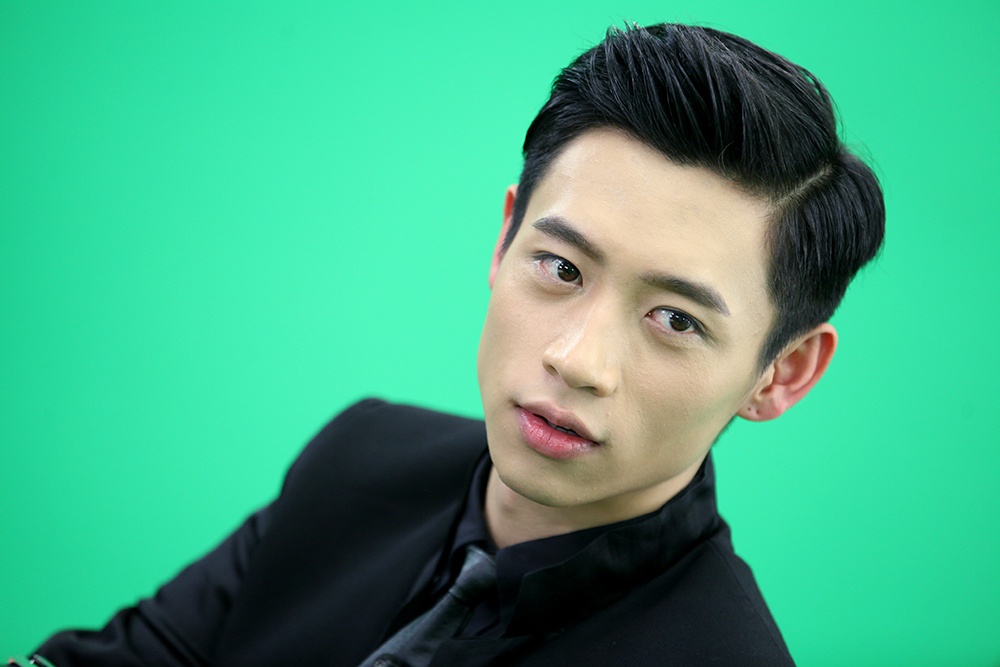 魏晨的背景强大真的吗 被爆恋情后粉丝不少反增