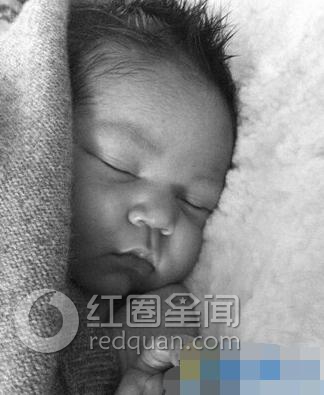 杜晨为什么会嫁给黑人 杜晨科洛斯儿子曝光