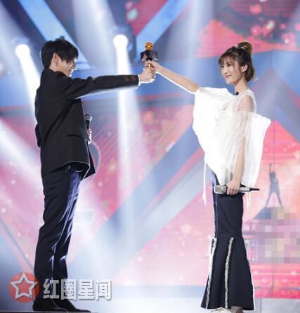 华晨宇和苏诗丁绯闻真吗 苏诗丁华晨宇什么关系