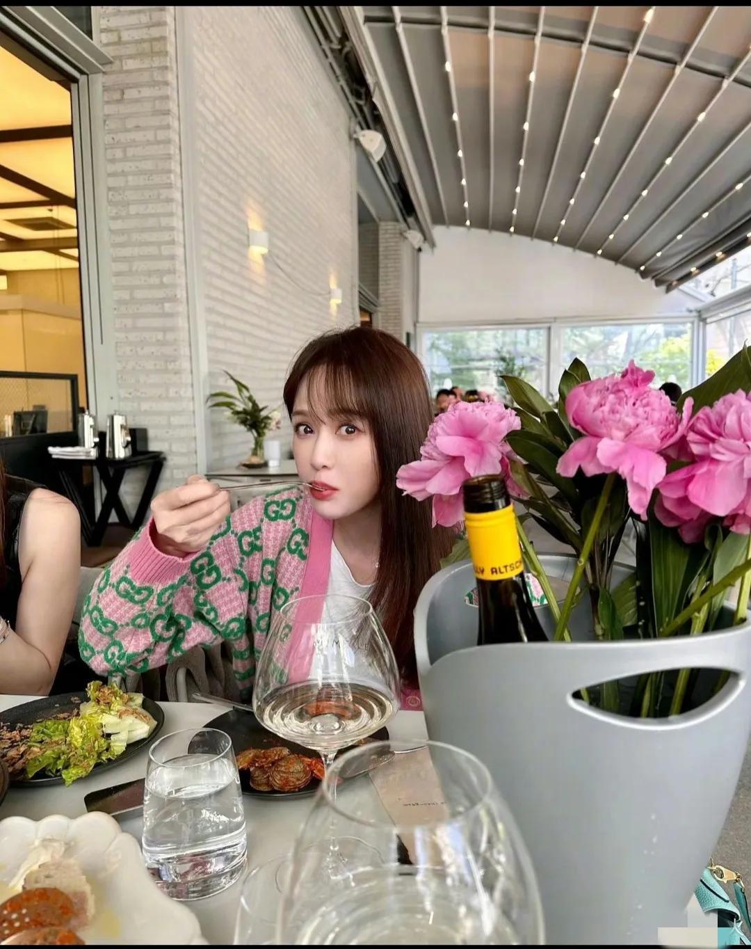 陈乔恩工藤静香同框（陈乔恩韩国偶遇日本天后工藤静香）